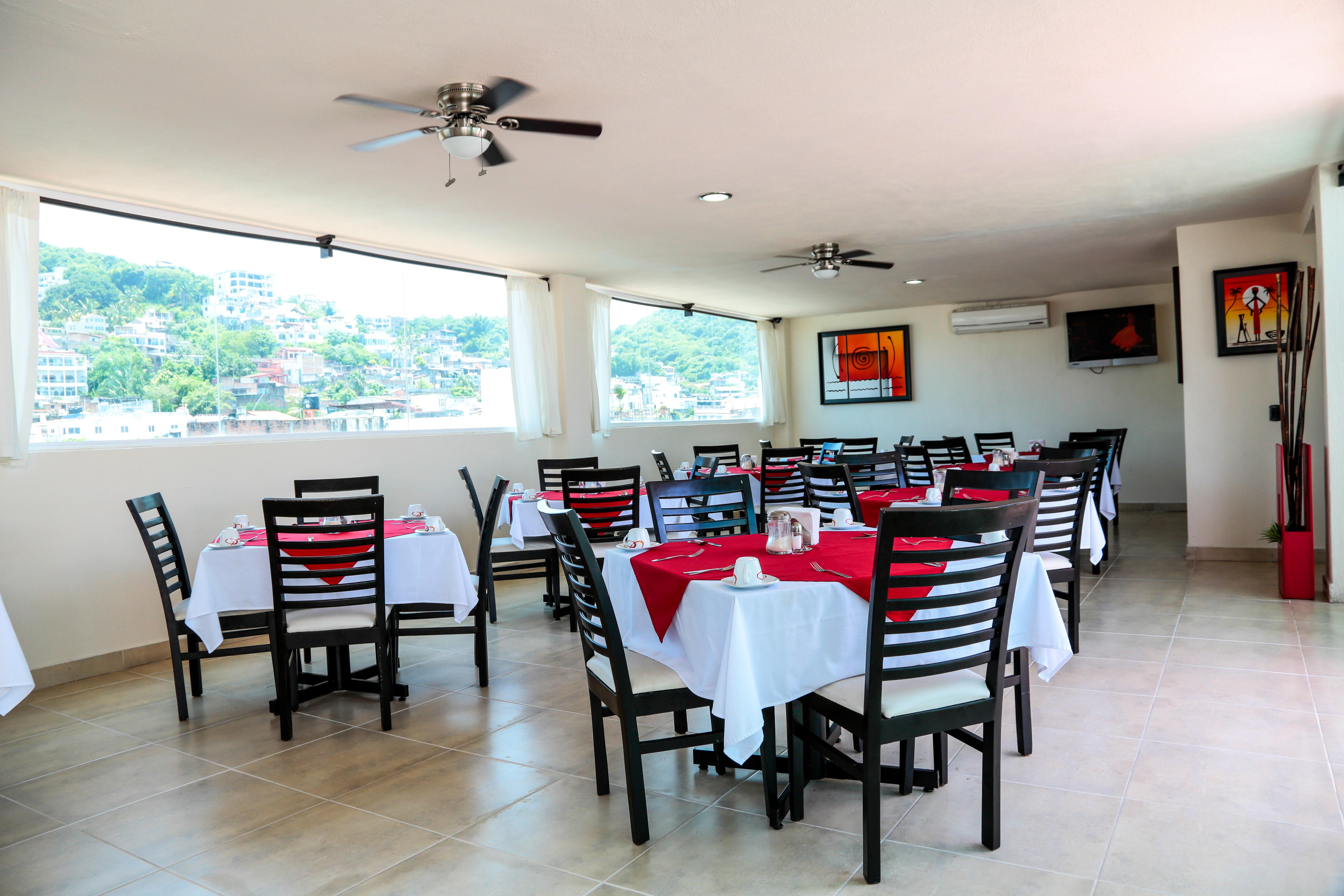 Hotel Portonovo Plaza Malecon Puerto Vallarta Exterior photo